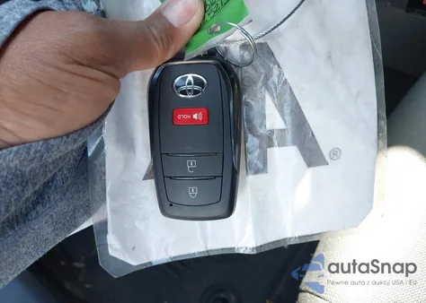 2025 Toyota Corolla Se z USA, uszkodzony, nr VIN JTND4MBE6S3252130